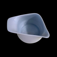 Porcelánová miska s vrchnákom